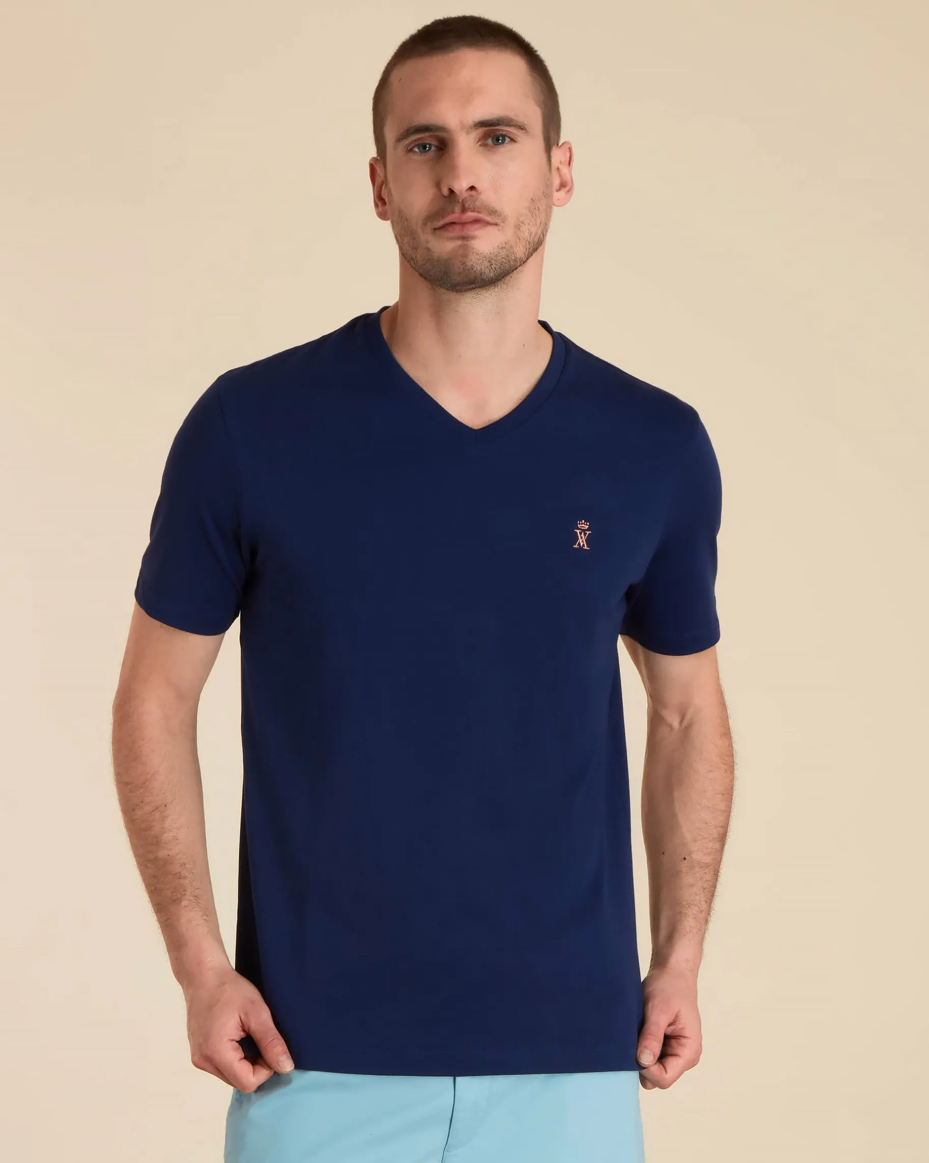 Homme Vicomte A T-Shirts^T-shirt à Col V