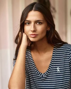 Femme Vicomte A Polos & T-Shirts^T-shirt Col V
